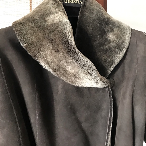 Women coat/100% Shearling/Nappa finish Size: M - Picture 6 of 11